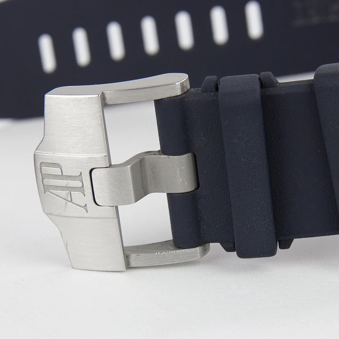 ap-offhore-platinum-26401po-7